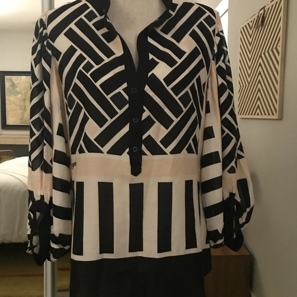 Vintage DVF Blouse - Picture 2 of 6
